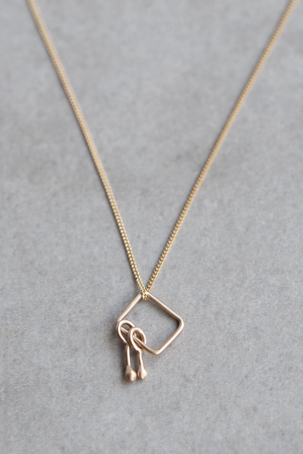 14k gold box and drops necklace